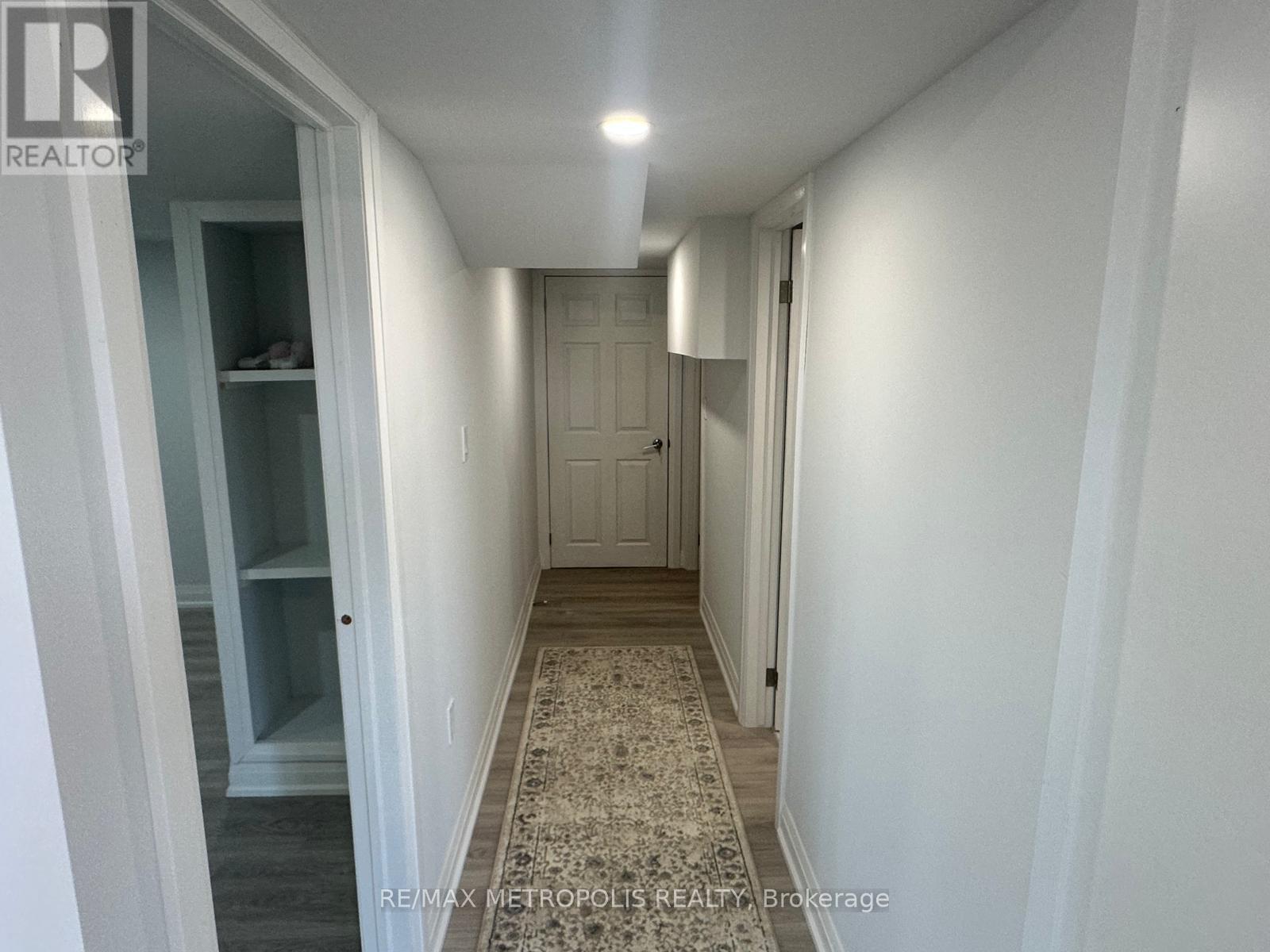 37 Bill Guy Drive, Georgina, Ontario  L4P 0H9 - Photo 8 - N12957776