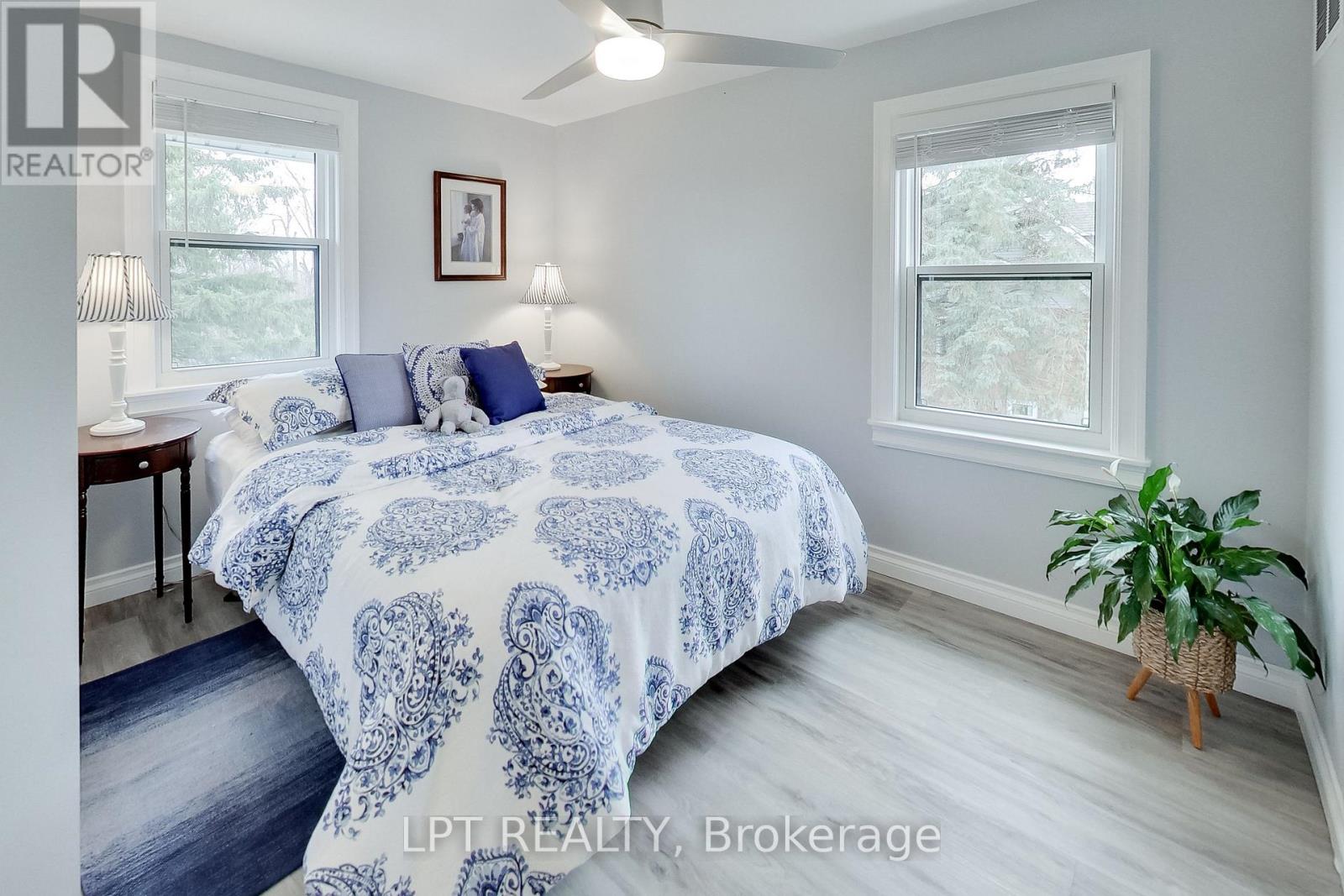 33 Ridge Road W, Oro-Medonte, Ontario  L0L 2E0 - Photo 22 - S12957792