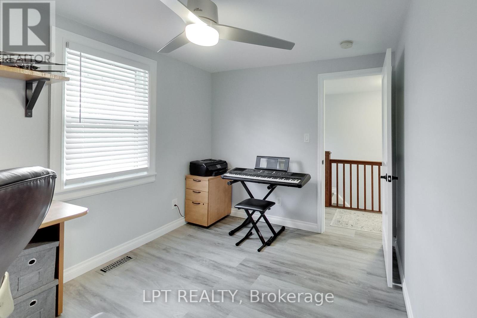 33 Ridge Road W, Oro-Medonte, Ontario  L0L 2E0 - Photo 25 - S12957792