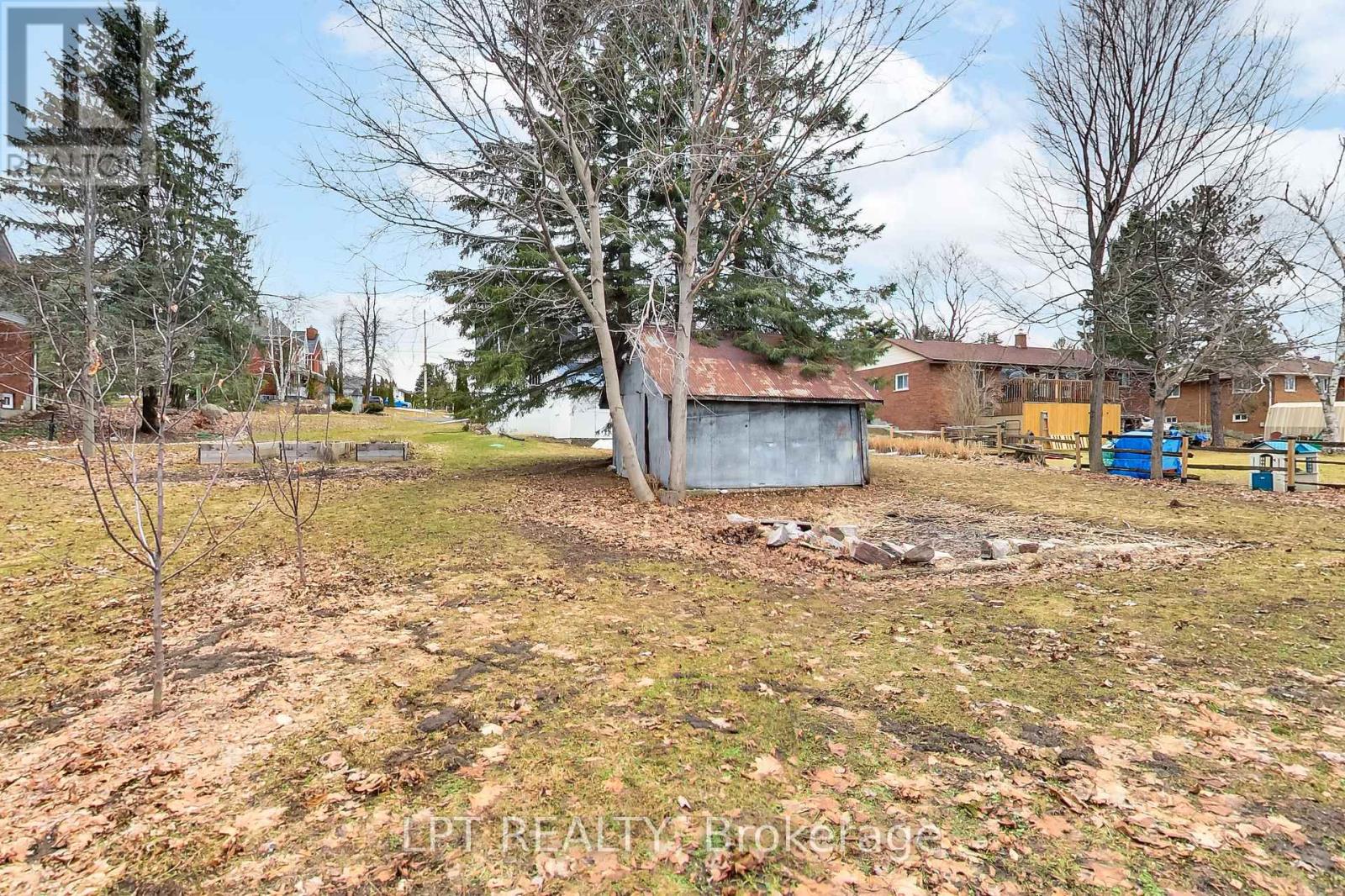 33 Ridge Road W, Oro-Medonte, Ontario  L0L 2E0 - Photo 30 - S12957792