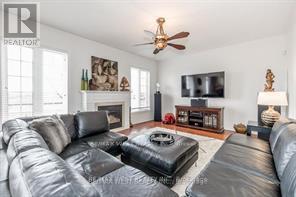 118 Succession Crescent, Barrie (Innis-Shore), Ontario  L4M 7G7 - Photo 14 - S12957806