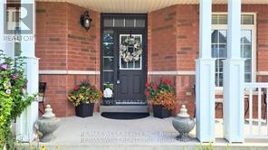 118 Succession Crescent, Barrie (Innis-Shore), Ontario  L4M 7G7 - Photo 4 - S12957806