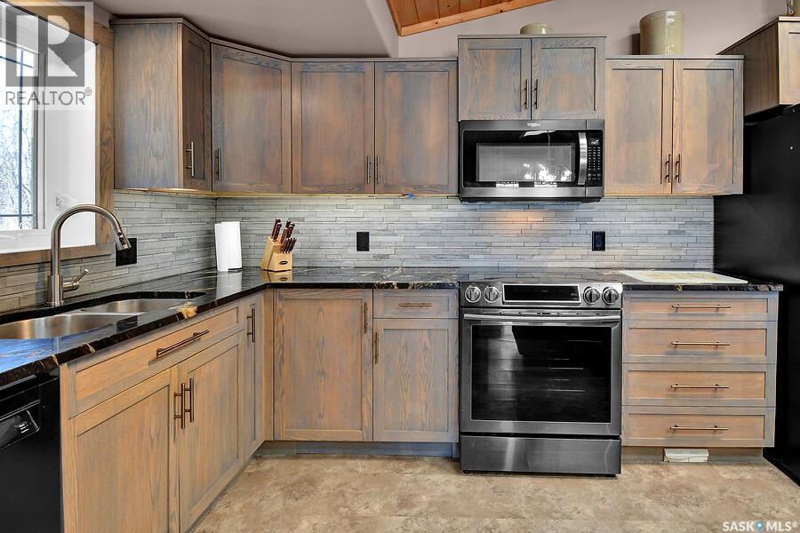 3013 Bonne Madone Beach, Wakaw Lake, Saskatchewan  S0K 4P0 - Photo 8 - SK031077