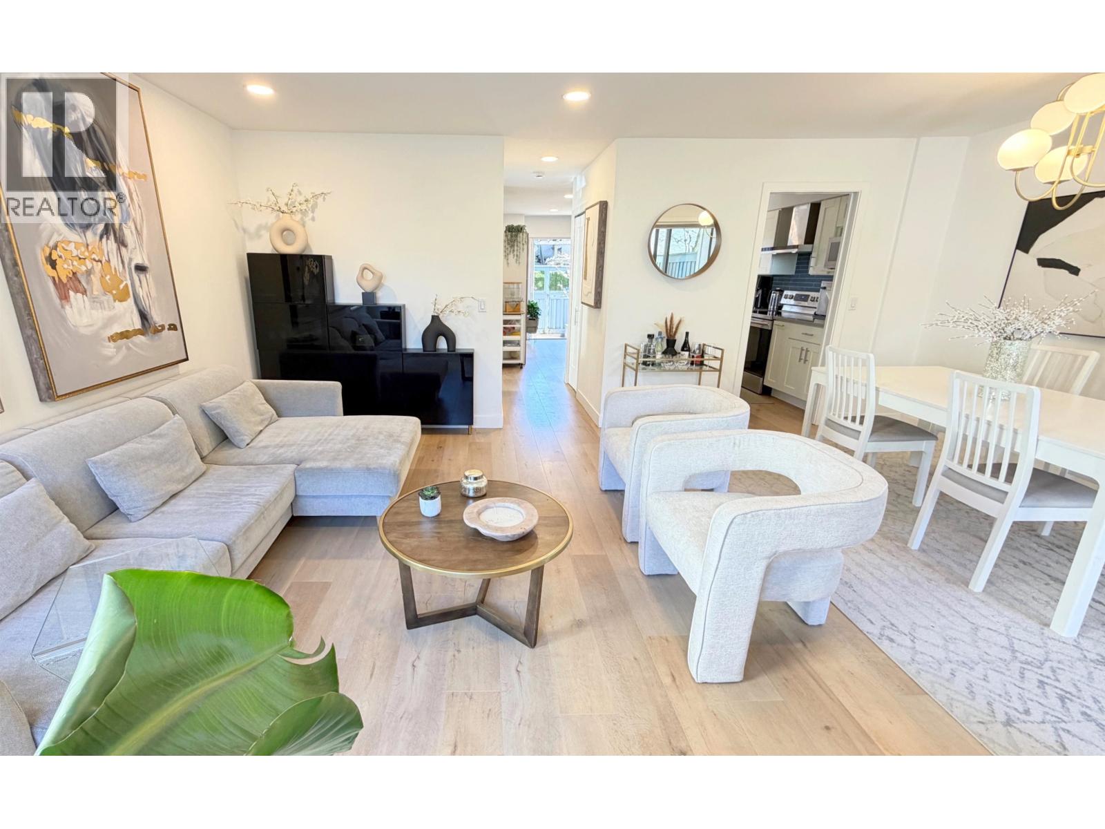 10 2118 Eastern Avenue, North Vancouver, British Columbia  V7L 3G3 - Photo 9 - R3105771