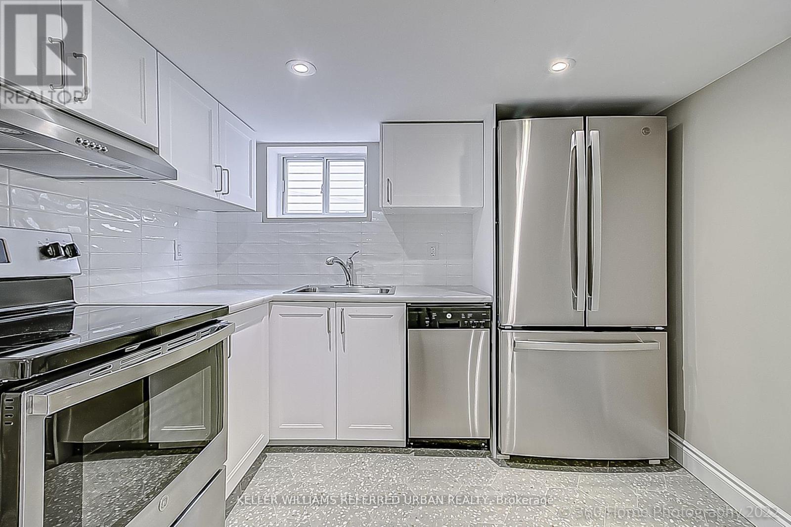 Bsmt - 554 Caledonia Road, Toronto, Ontario  M6E 4V4 - Photo 11 - W12957786