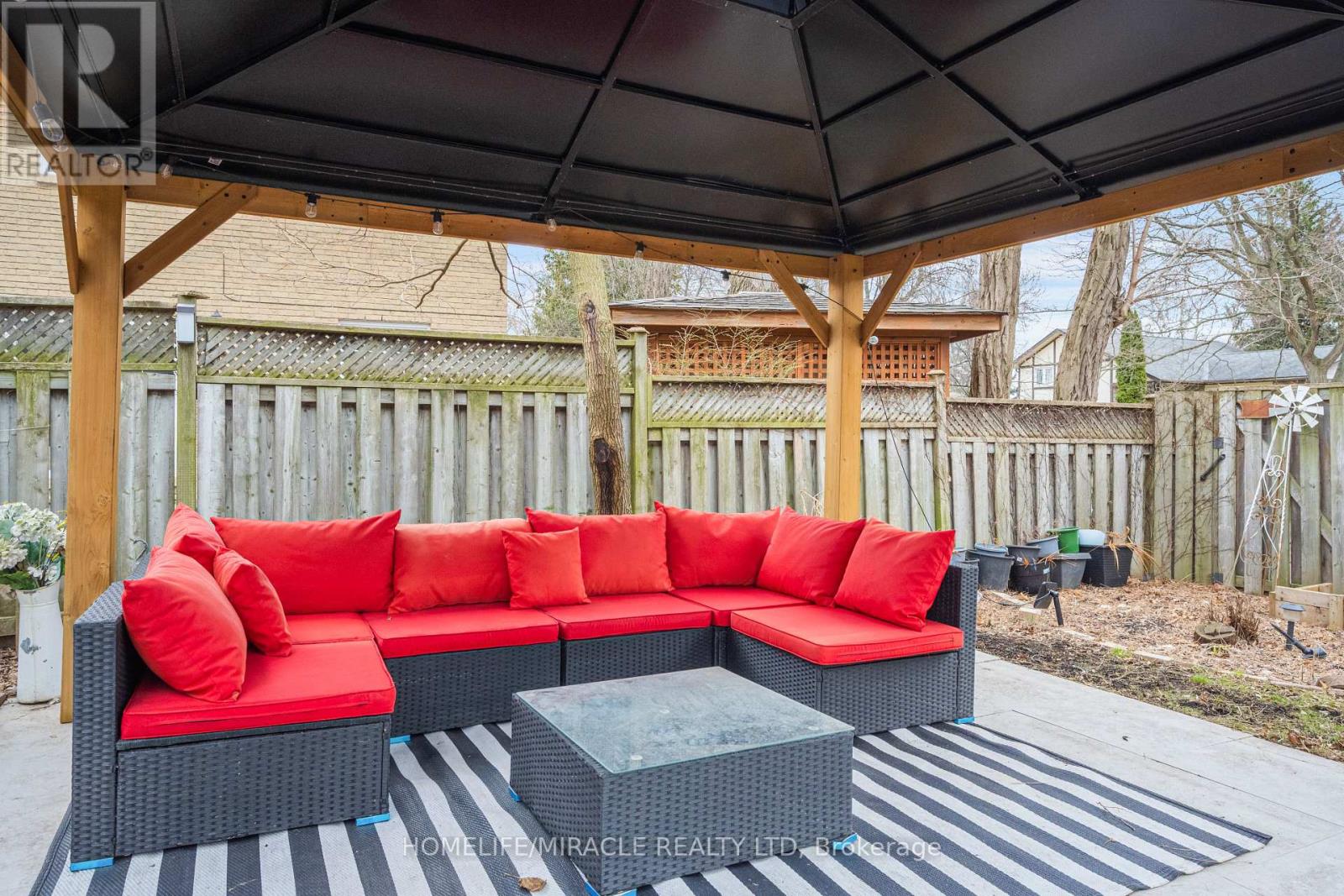 204 Sheraton Court, Oakville, Ontario  L6L 5N3 - Photo 48 - W12957796