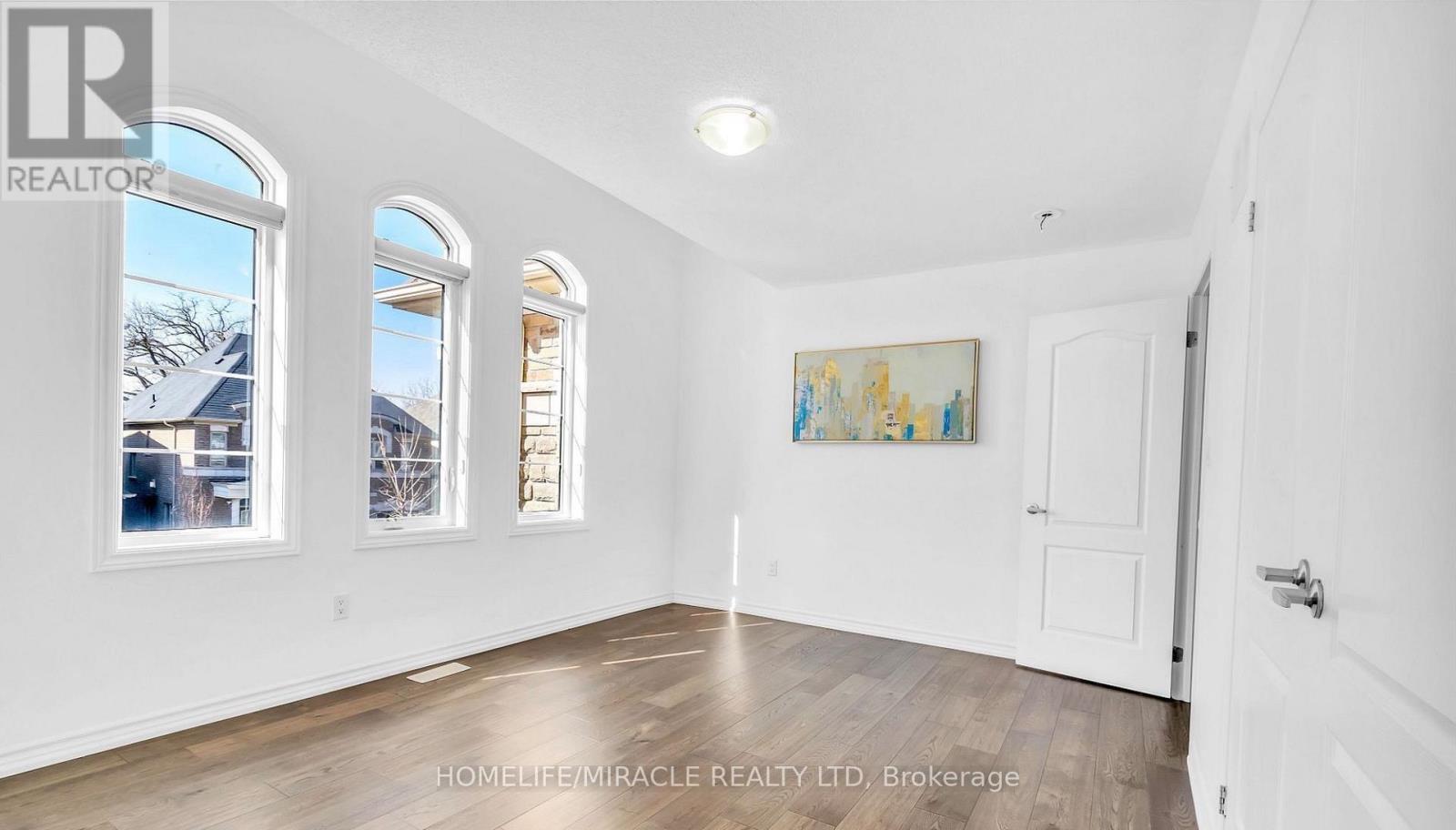 14 Canary Close, Brampton, Ontario  L6X 3A9 - Photo 12 - W12957822