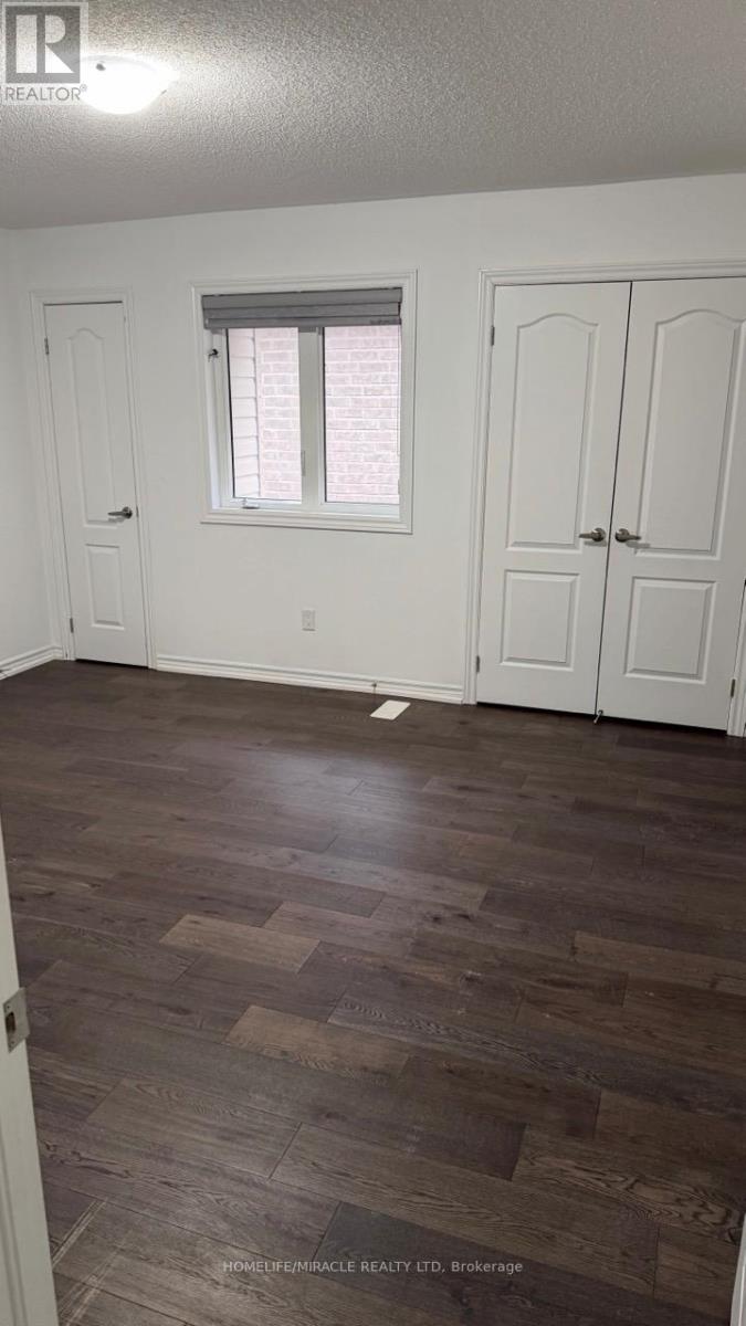 14 Canary Close, Brampton, Ontario  L6X 3A9 - Photo 19 - W12957822