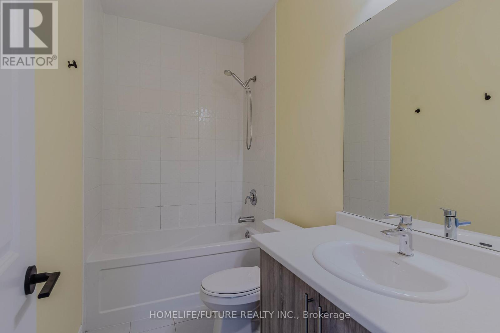 114 Shoreview Drive, Welland, Ontario  L3B 0H3 - Photo 16 - X12957808