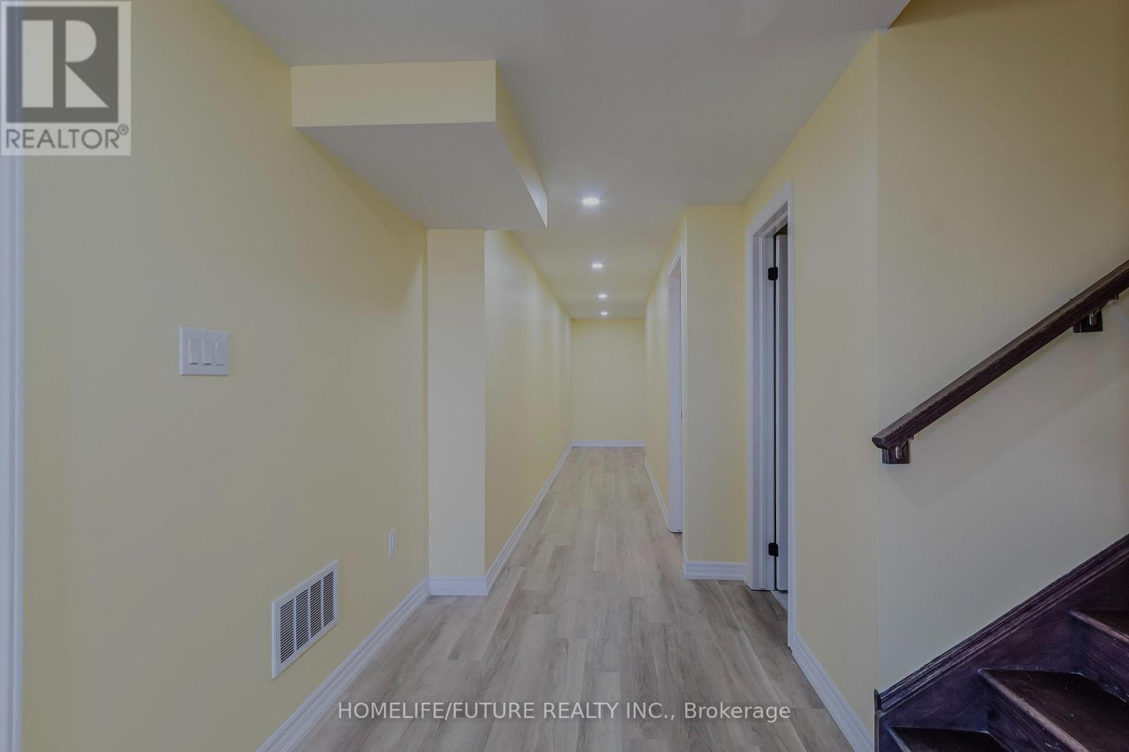 114 Shoreview Drive, Welland, Ontario  L3B 0H3 - Photo 18 - X12957808