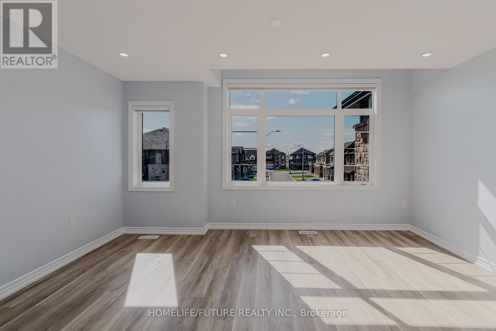 114 Shoreview Drive, Welland, Ontario  L3B 0H3 - Photo 26 - X12957808