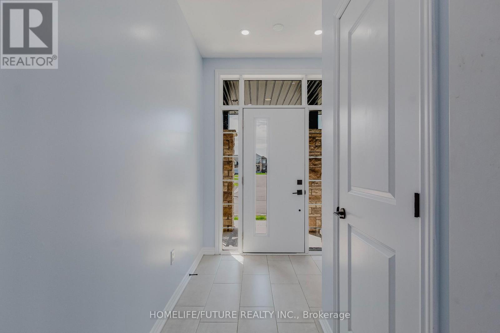 114 Shoreview Drive, Welland, Ontario  L3B 0H3 - Photo 39 - X12957808