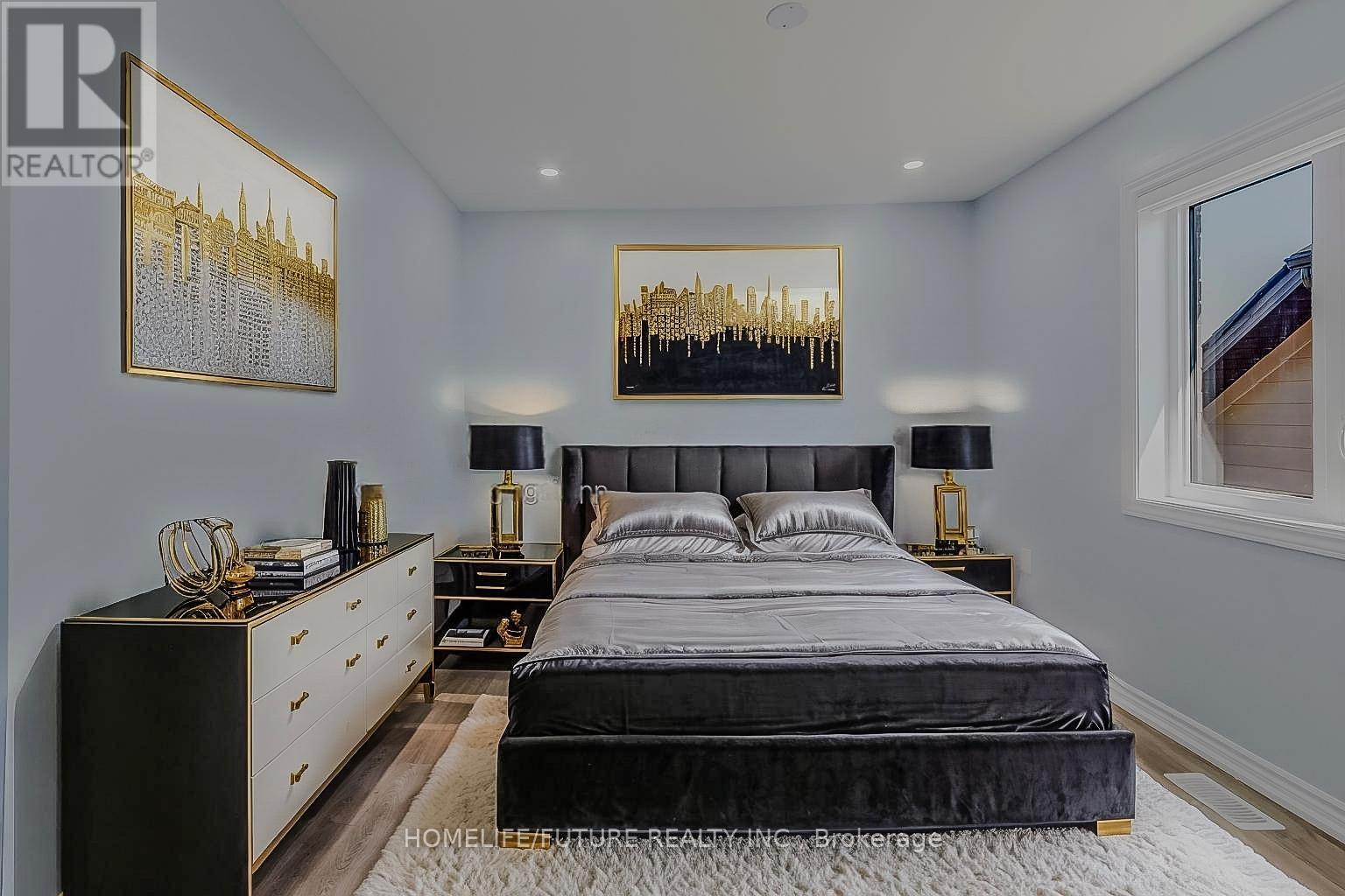 114 Shoreview Drive, Welland, Ontario  L3B 0H3 - Photo 4 - X12957808