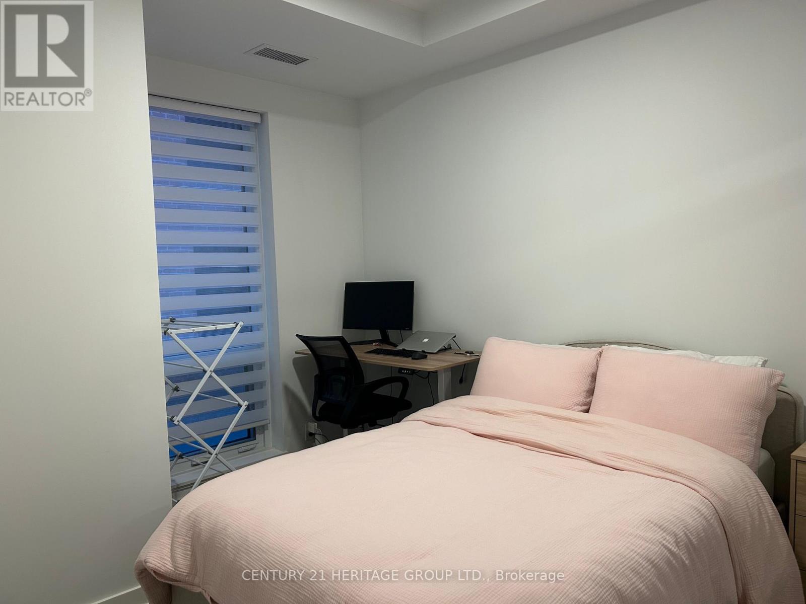 303 - 327 King Street W, Toronto, Ontario  M5V 0W7 - Photo 10 - C12957800