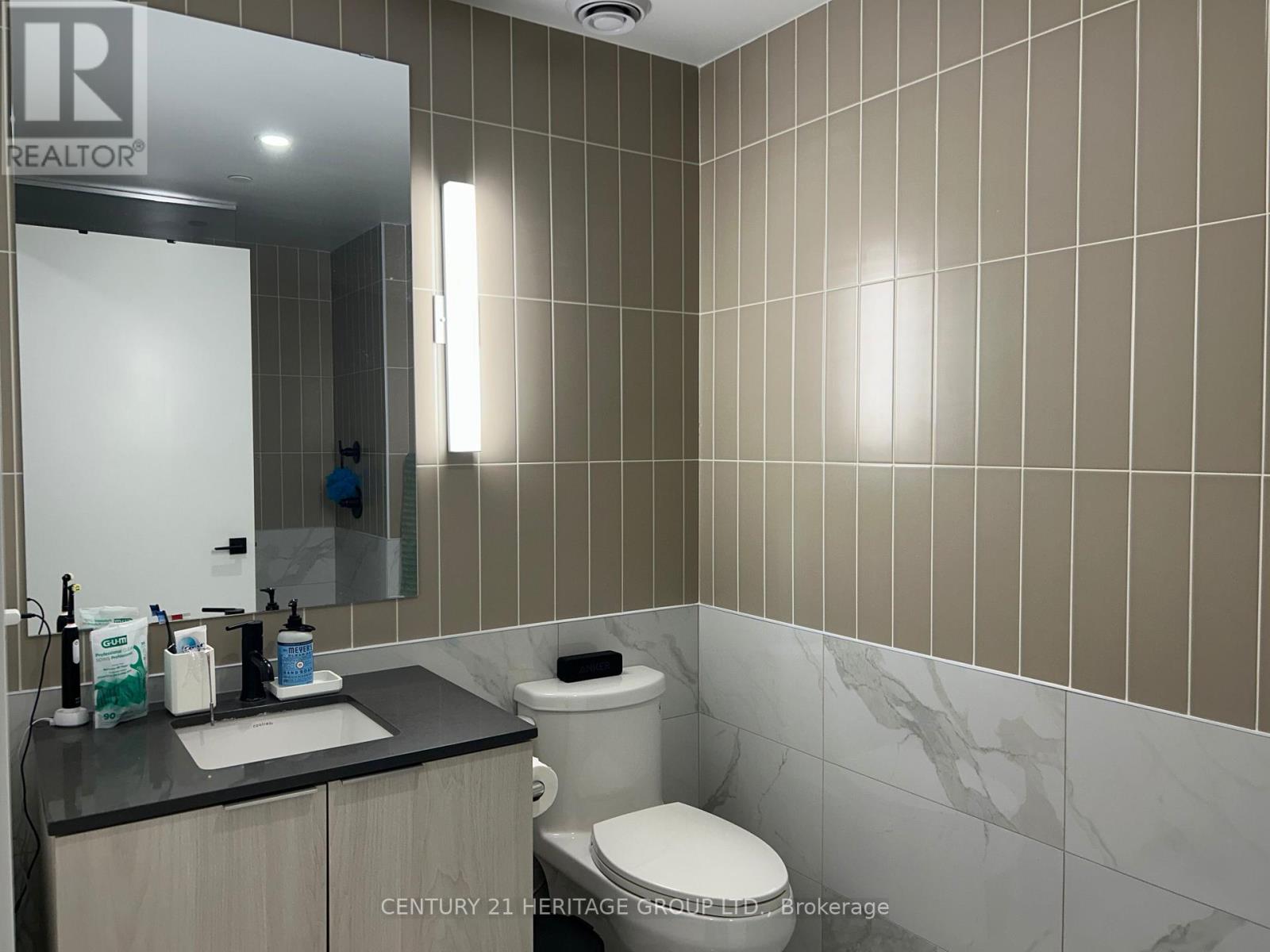 303 - 327 King Street W, Toronto, Ontario  M5V 0W7 - Photo 21 - C12957800