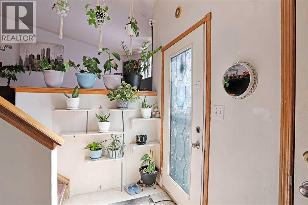 60 Pleasant Park Road W, Brooks, Alberta  T1R 1H3 - Photo 4 - A2258557