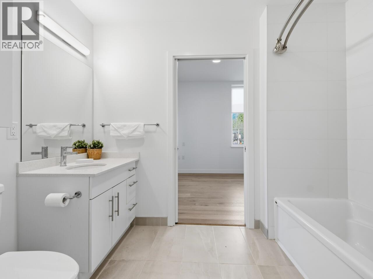 405 2137 Chesterfield Avenue, North Vancouver, British Columbia  V7M 2P7 - Photo 12 - R3106650