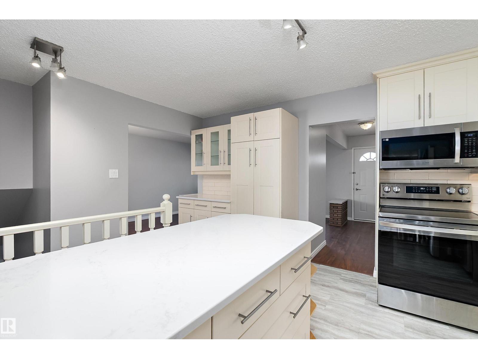 7711 132 A Av Nw Nw, Edmonton, Alberta  T5C 2C4 - Photo 6 - E4479297