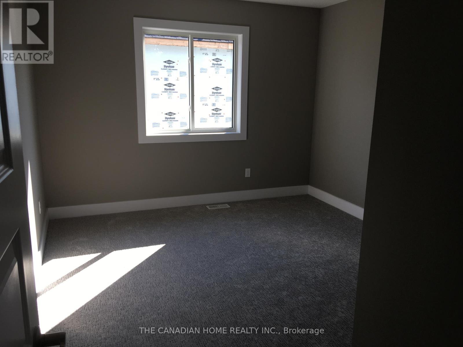 1753 Brayford Avenue, London South, Ontario  N6K 0H4 - Photo 20 - X12956380