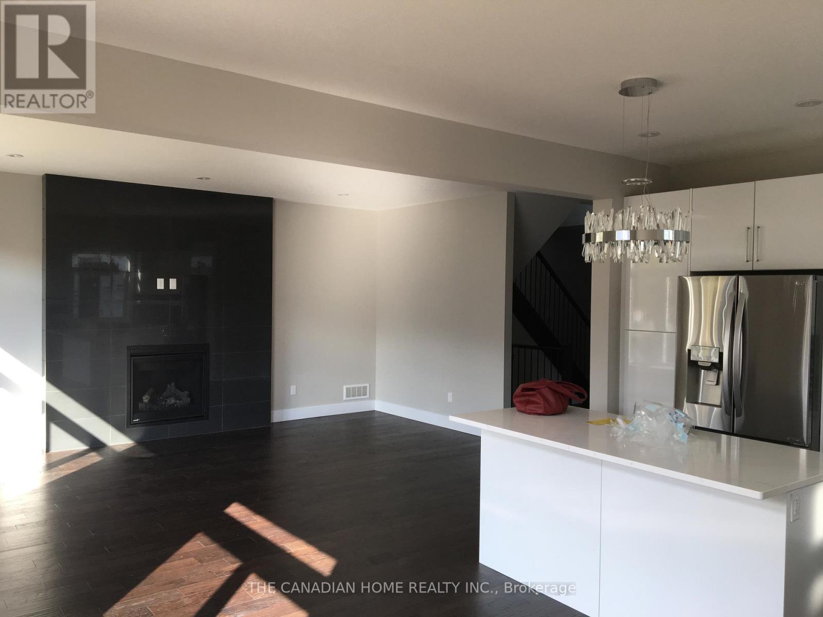 1753 Brayford Avenue, London South, Ontario  N6K 0H4 - Photo 10 - X12956380