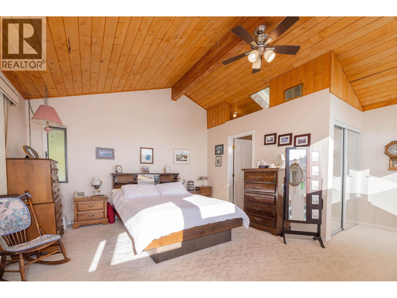 1162 Point Road, Gibsons, British Columbia  V0N 1V1 - Photo 28 - R3106952