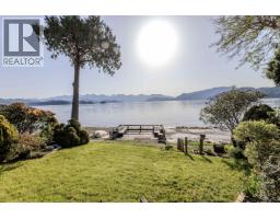 1162 POINT ROAD, Gibsons, British Columbia