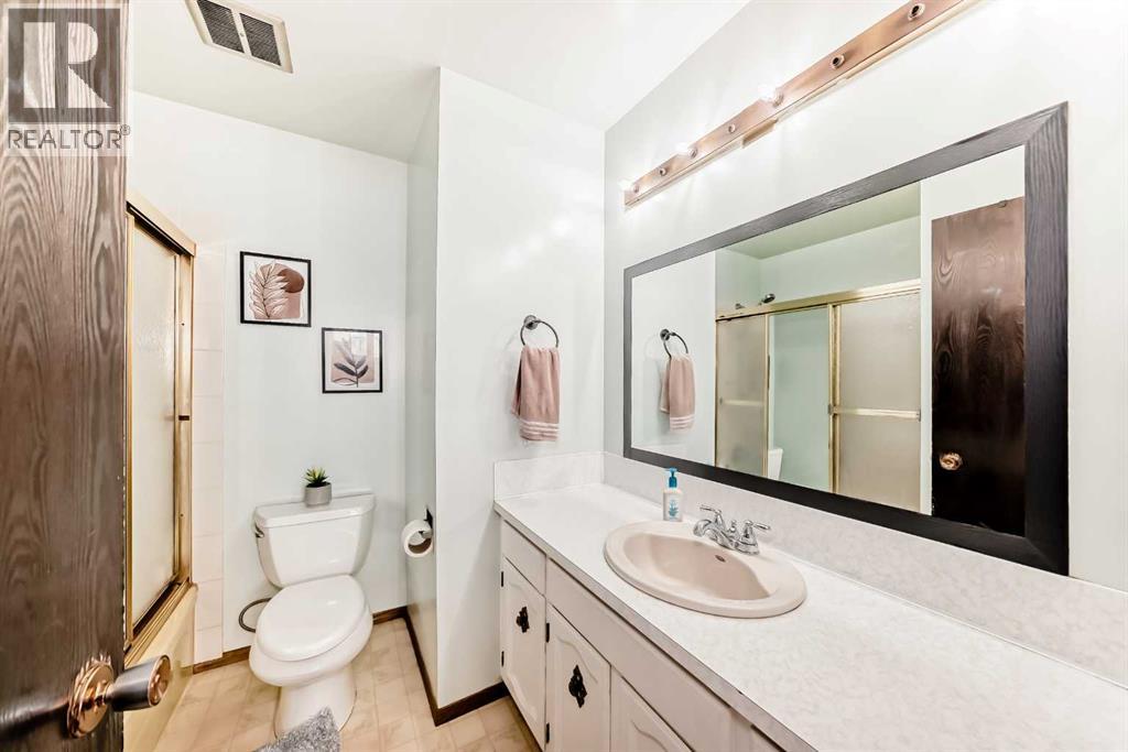 164 Rundlefield Crescent NE, Calgary, Alberta  T1Y 2V5 - Photo 14 - A2296227