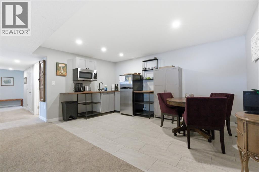 8411 Silver Springs Road NW, Calgary, Alberta  T3B 4A6 - Photo 25 - A2298472