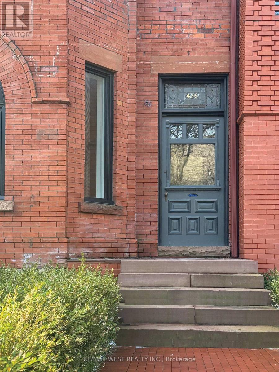 2W - 436 MARKHAM STREET, Toronto, Ontario