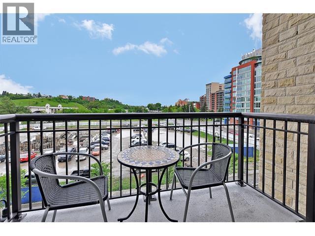 416, 222 Riverfront Avenue Sw, Calgary, Alberta T2P 0W3 - Photo 1 - A2285382