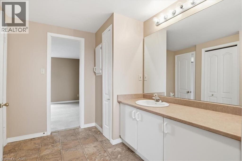 505 Oakvale Drive Unit# 2, Waterloo, Ontario  N2T 2G6 - Photo 25 - 40817060