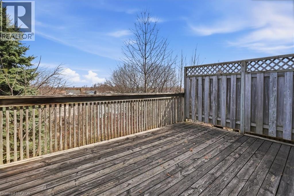 505 Oakvale Drive Unit# 2, Waterloo, Ontario  N2T 2G6 - Photo 39 - 40817060