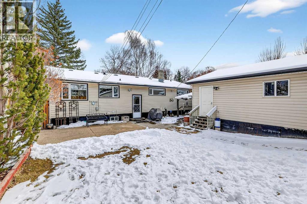 33 Warwick Drive SW, Calgary, Alberta  T3C 2R5 - Photo 43 - A2297421