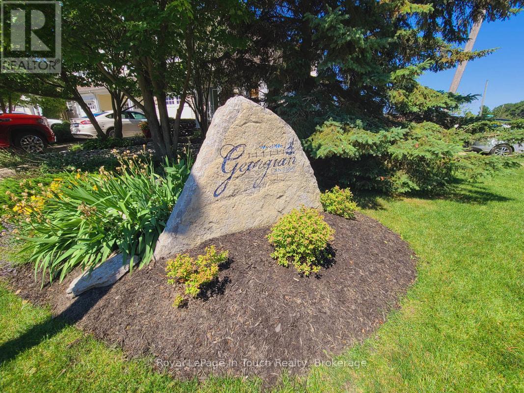 102 Wycliffe Cove, Tay, Ontario  L0K 2A0 - Photo 18 - S12808570