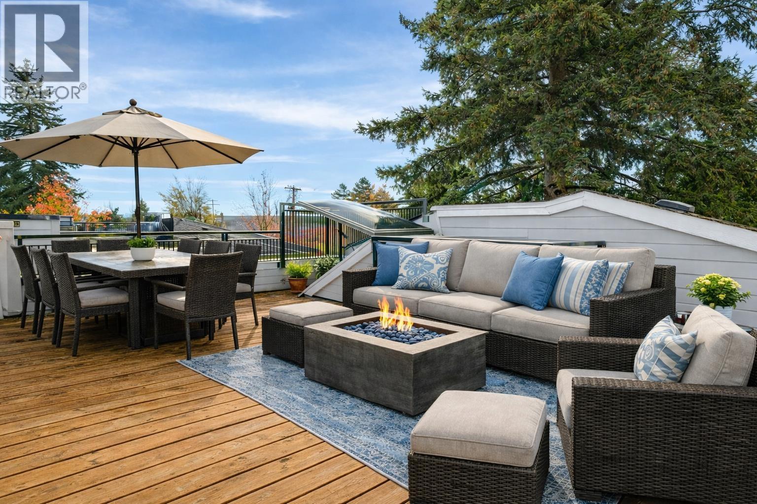 59 6528 DENBIGH AVENUE, Burnaby, British Columbia