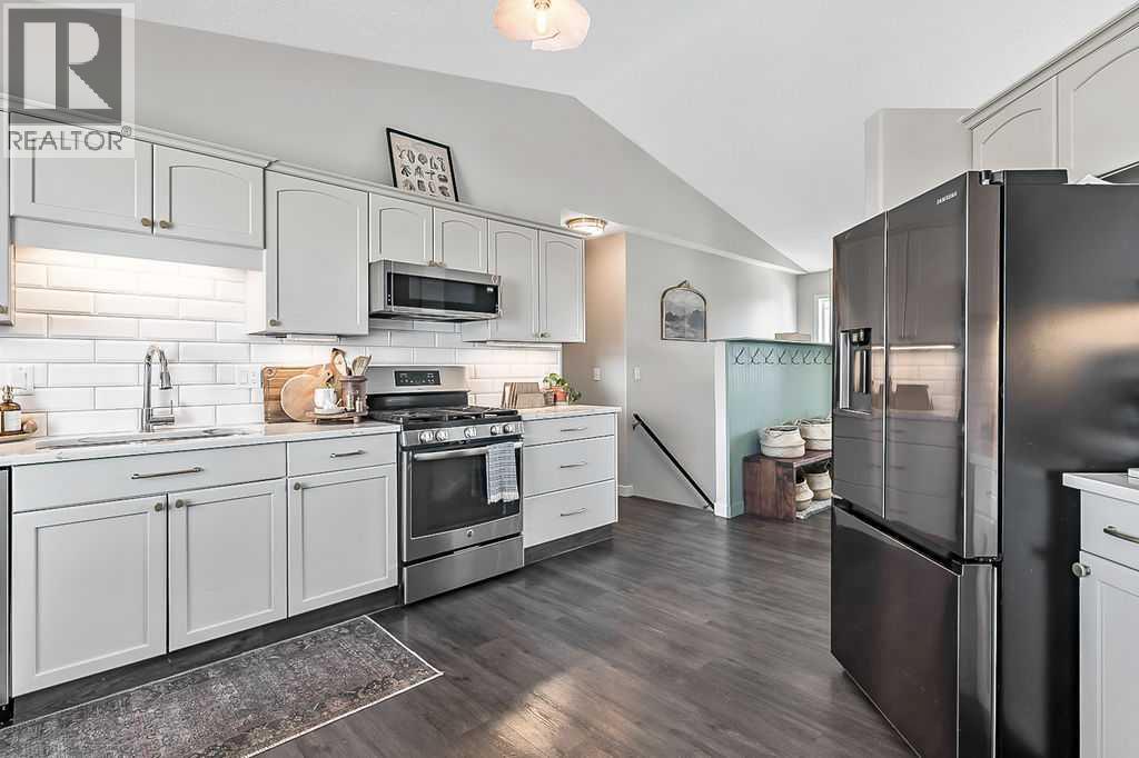 1724 4 Avenue Se, High River, Alberta  T1V 1W4 - Photo 11 - A2298976