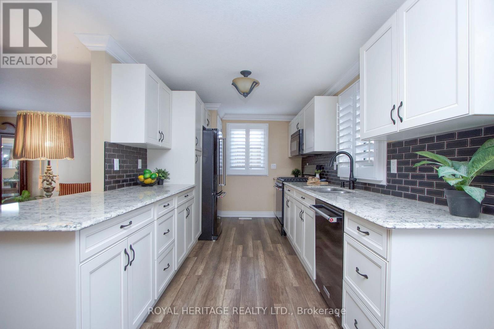 11 Heritage Lane, Clarington, Ontario  L1B 1A5 - Photo 9 - E12832302