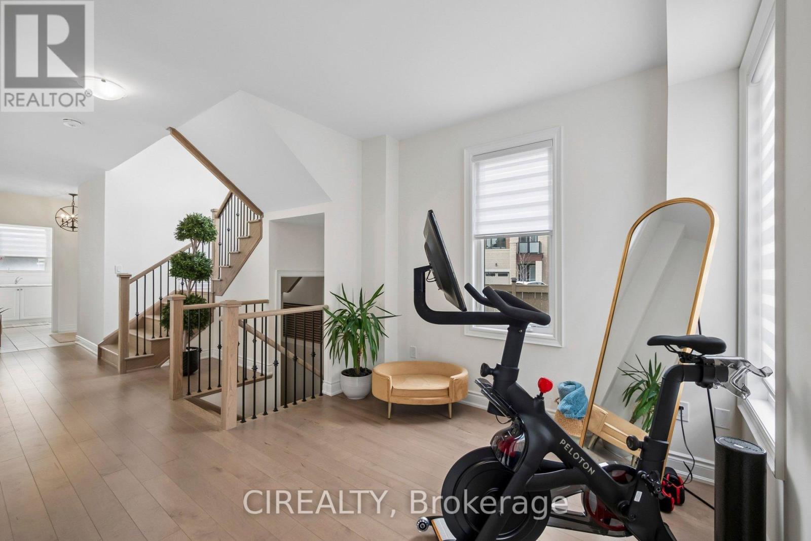 325 Laplante Street, Newmarket, Ontario  L3X 0M5 - Photo 6 - N12957534