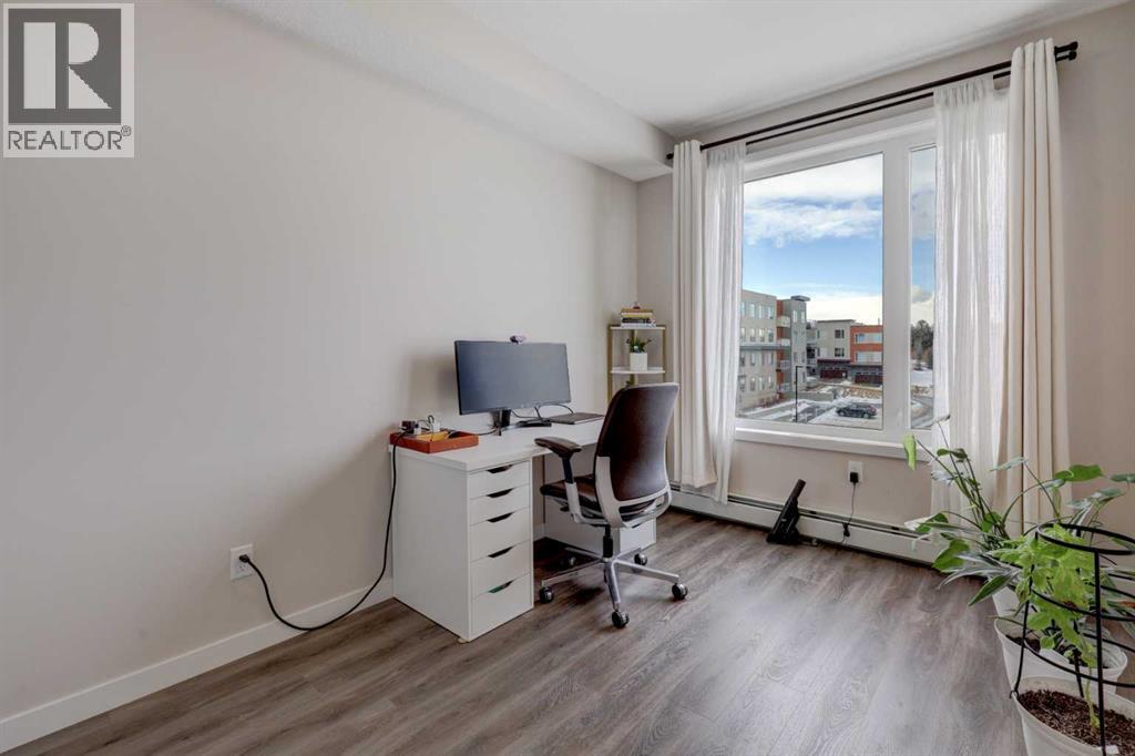 410, 30 Shawnee Common SW, Calgary, Alberta  T2R 0R1 - Photo 19 - A2294651