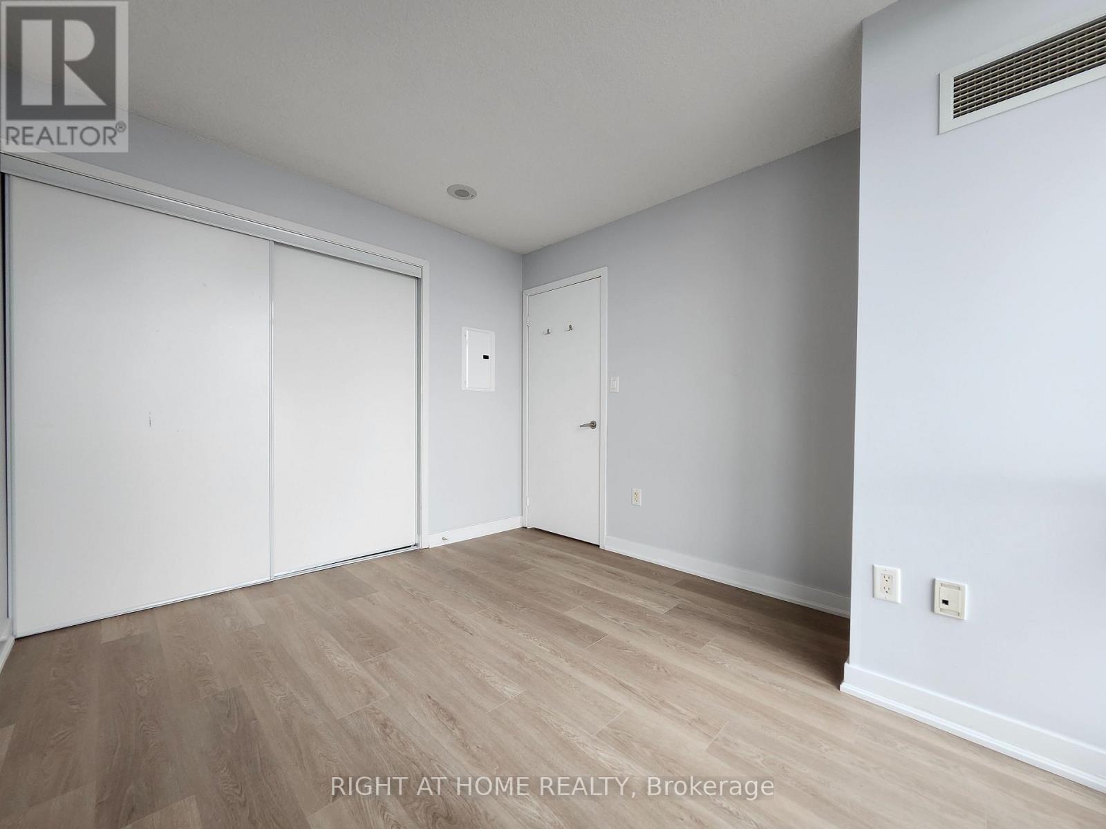 3010 - 15 Fort York Boulevard, Toronto, Ontario  M5V 3Y4 - Photo 10 - C12957872