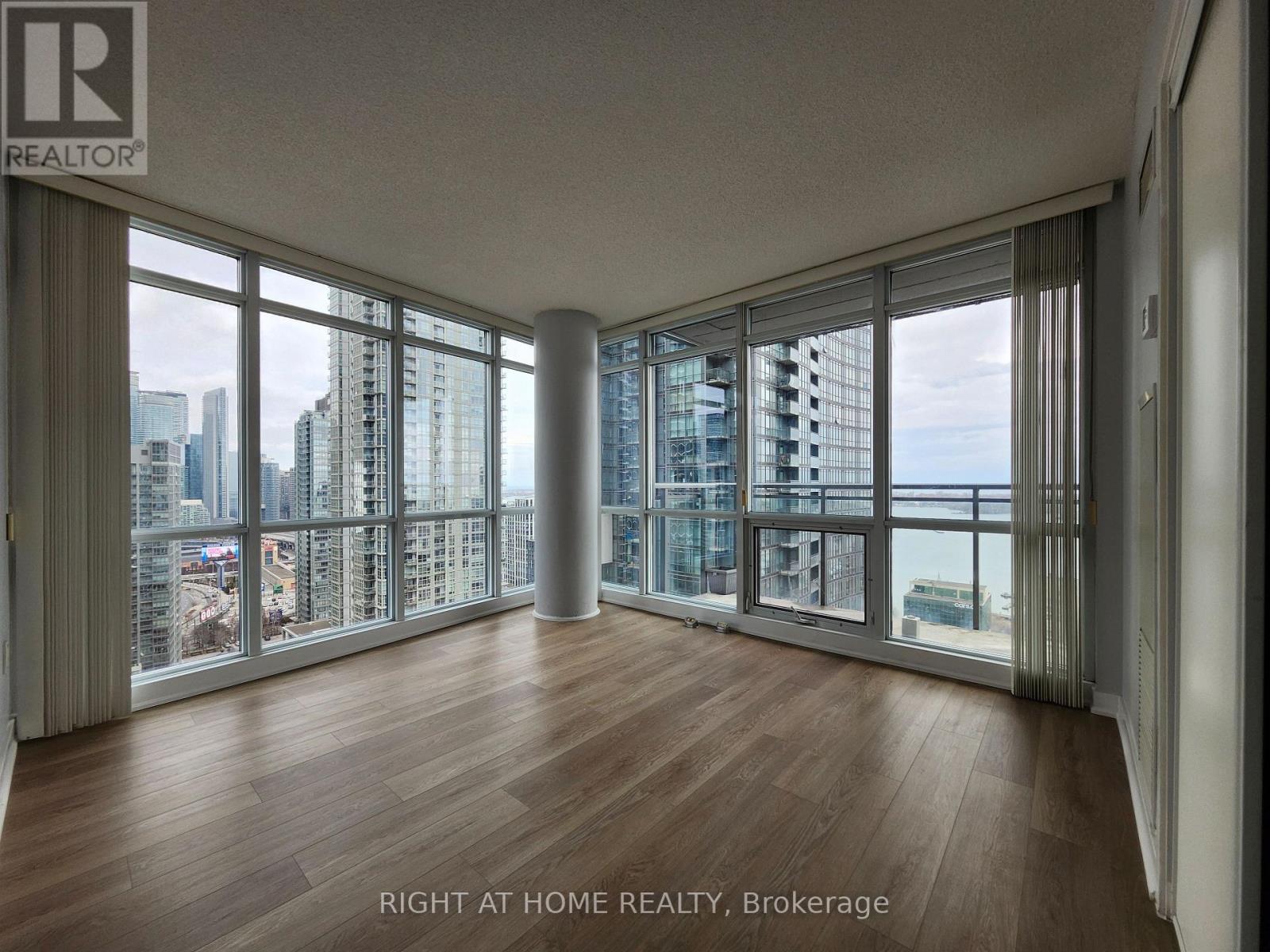 3010 - 15 Fort York Boulevard, Toronto, Ontario  M5V 3Y4 - Photo 6 - C12957872