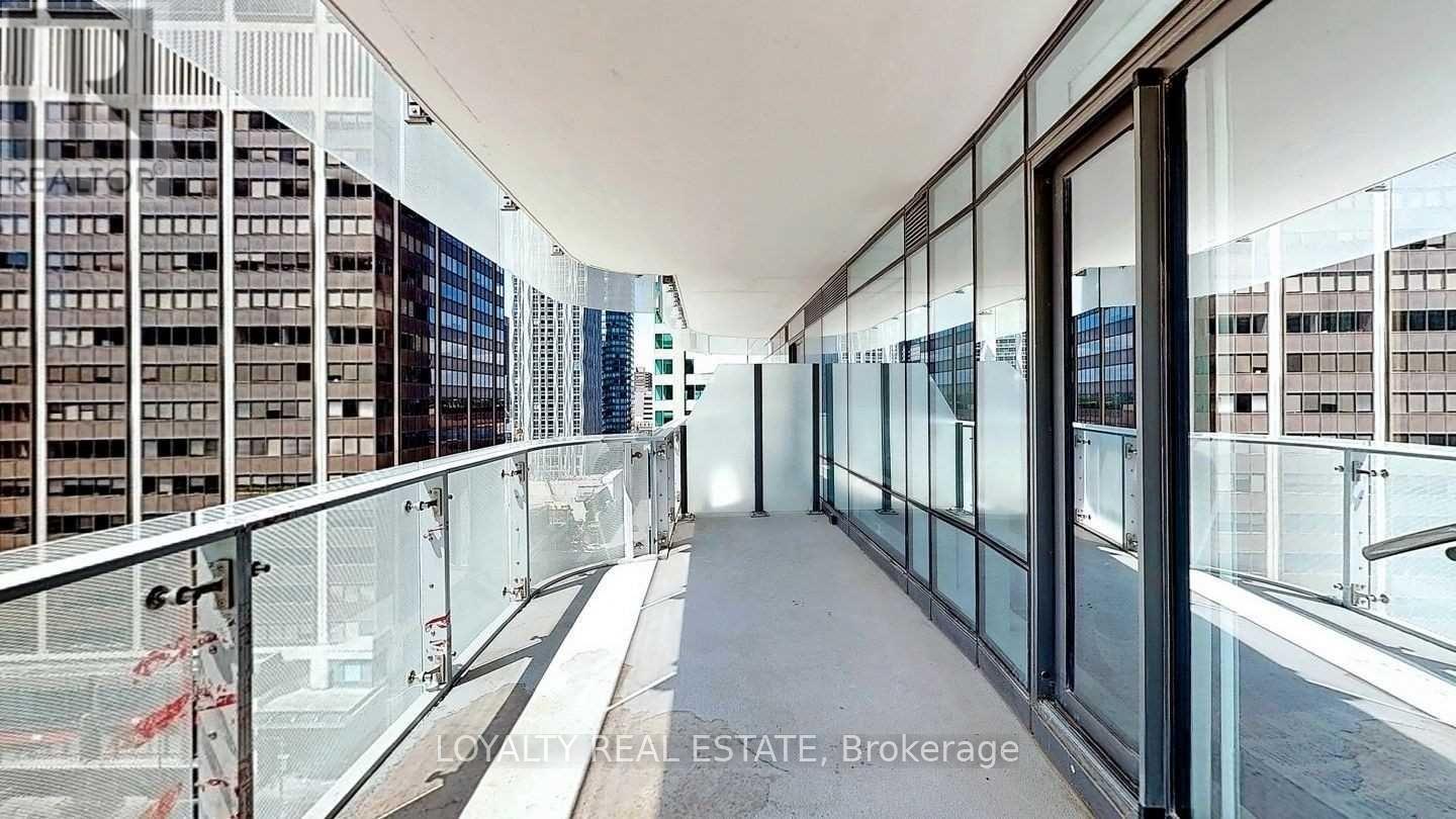 908 - 1 Bloor Street E, Toronto, Ontario  M4W 1A9 - Photo 27 - C12957874