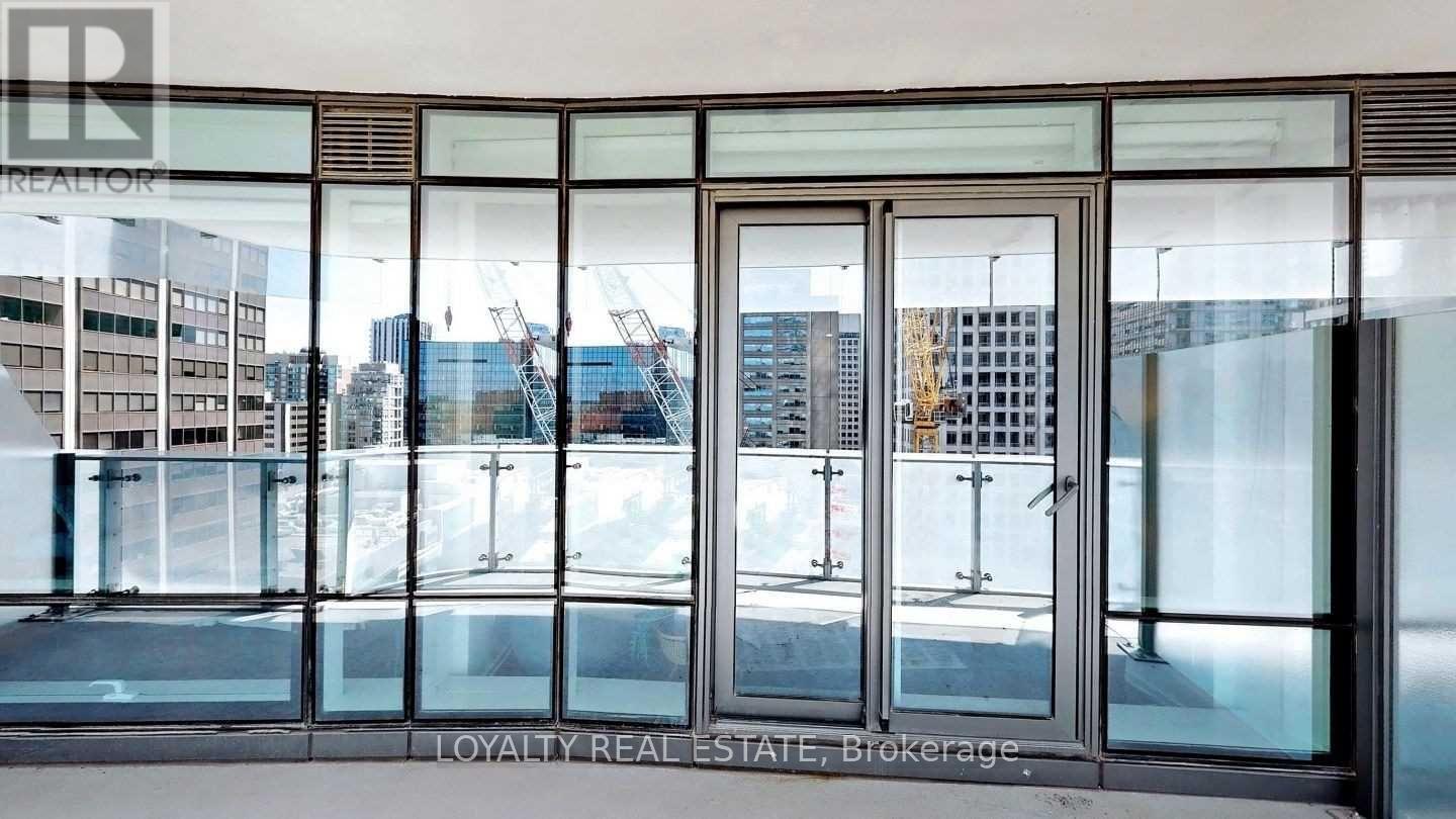 908 - 1 Bloor Street E, Toronto, Ontario  M4W 1A9 - Photo 28 - C12957874