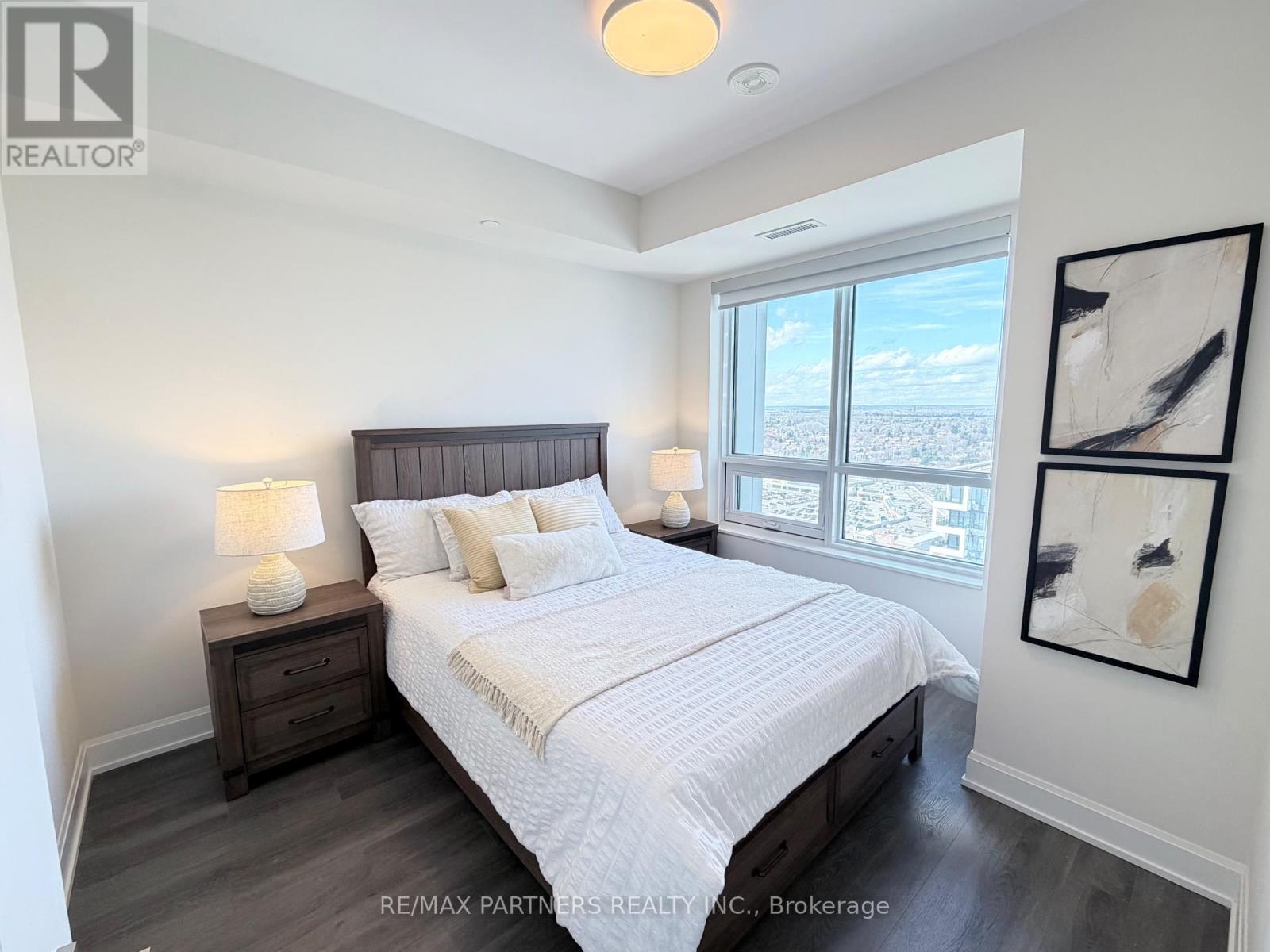 2710 - 8 Water Walk Drive, Markham, Ontario  L3R 6L4 - Photo 5 - N12947994