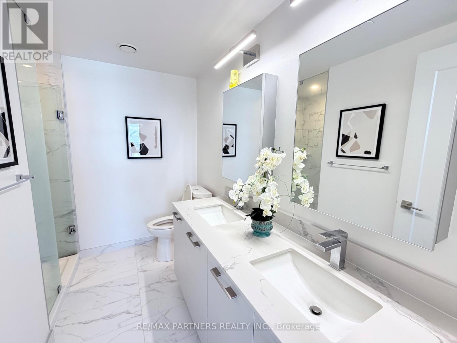 2710 - 8 Water Walk Drive, Markham, Ontario  L3R 6L4 - Photo 4 - N12947994