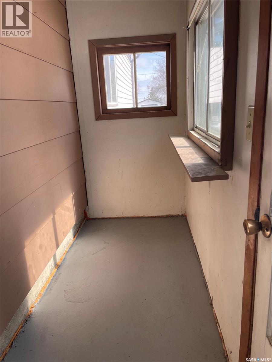 406 Southesk Street, Whitewood, Saskatchewan  S0G 5C0 - Photo 13 - SK032084