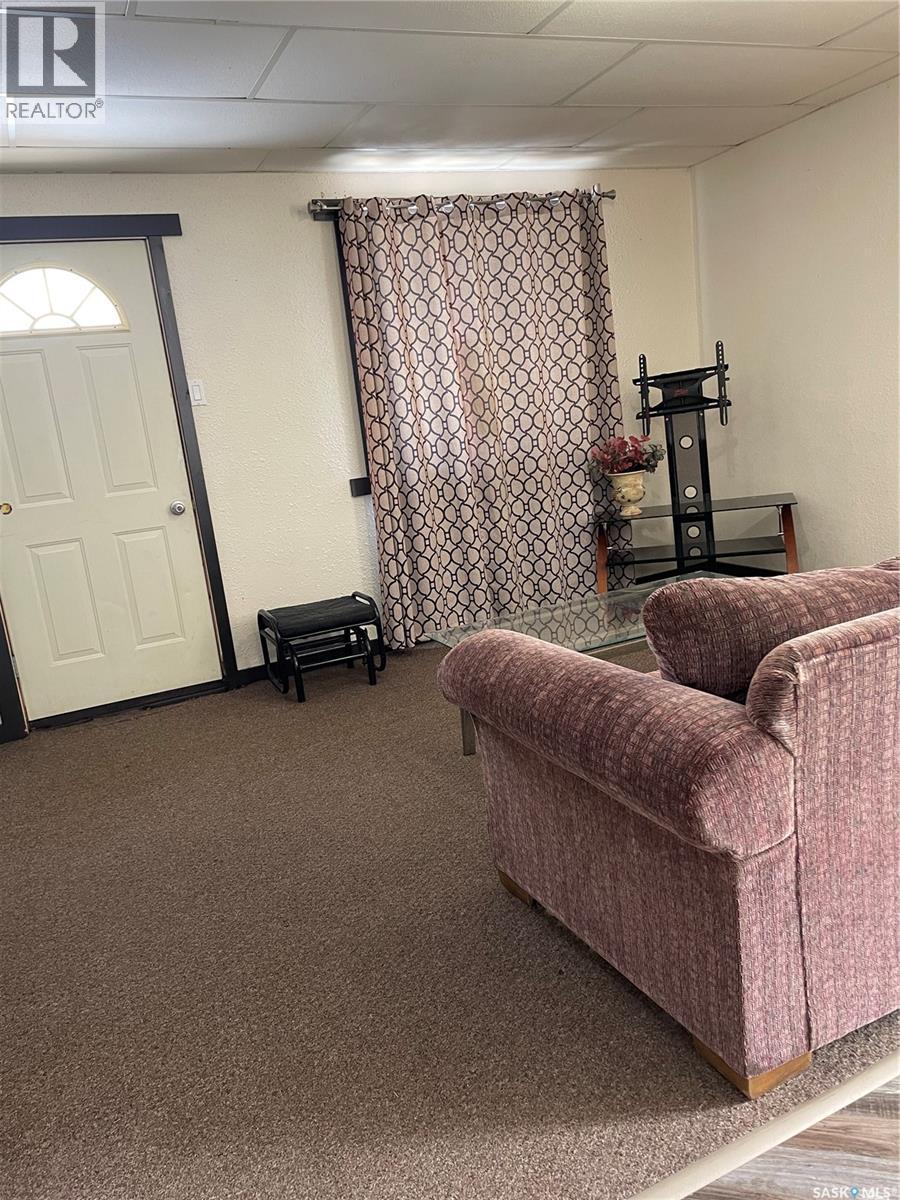 406 Southesk Street, Whitewood, Saskatchewan  S0G 5C0 - Photo 6 - SK032084