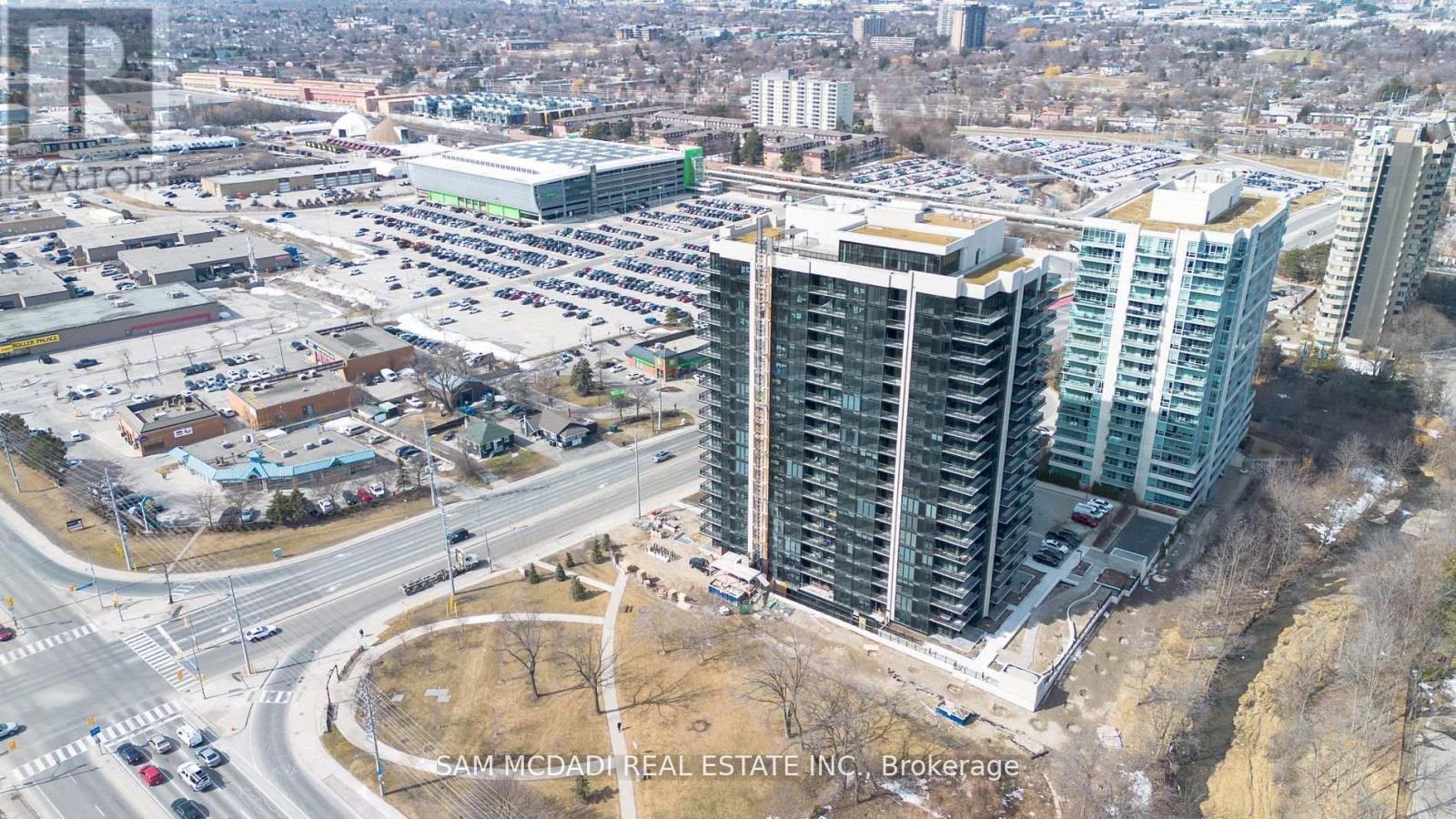 307 - 1035 Southdown Road, Mississauga, Ontario  L5J 0A2 - Photo 3 - W12957888