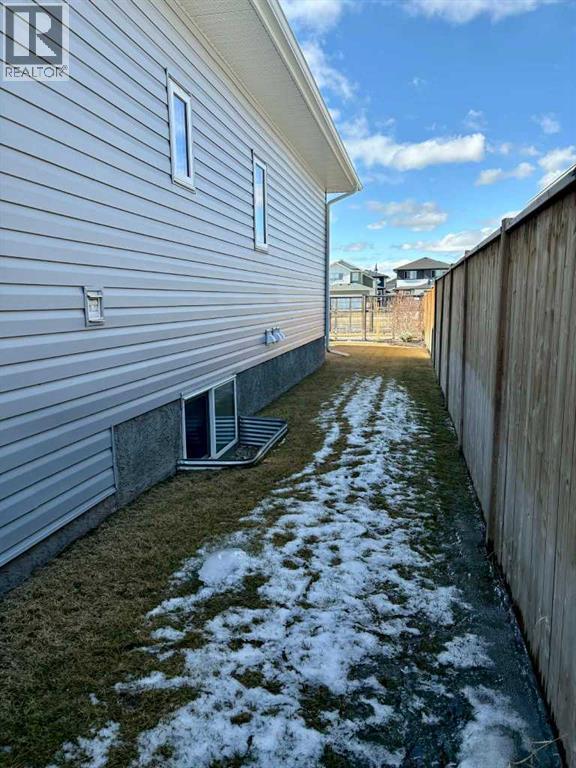 36 Thorkman Avenue, Red Deer, Alberta  T4P 0Y8 - Photo 42 - A2286871