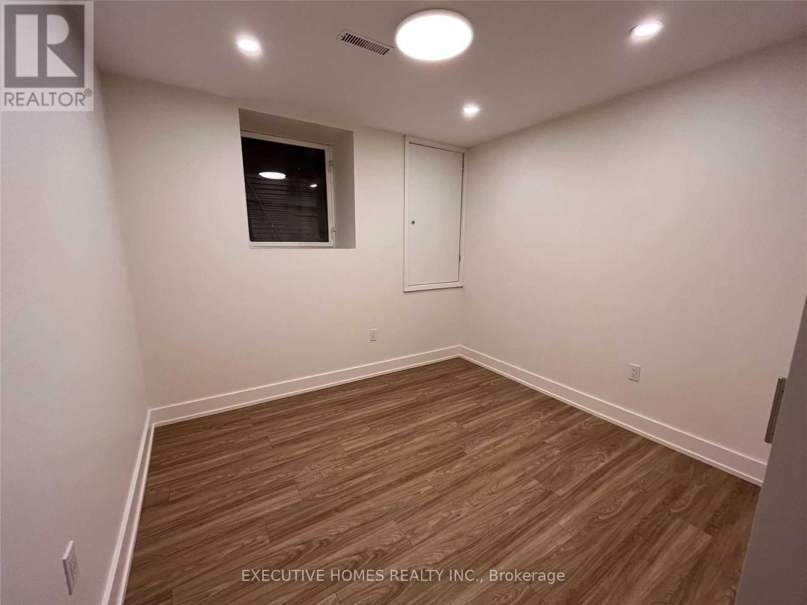 59 Golden Hawk Drive, Hamilton, Ontario  L8B 1W9 - Photo 16 - X12957866